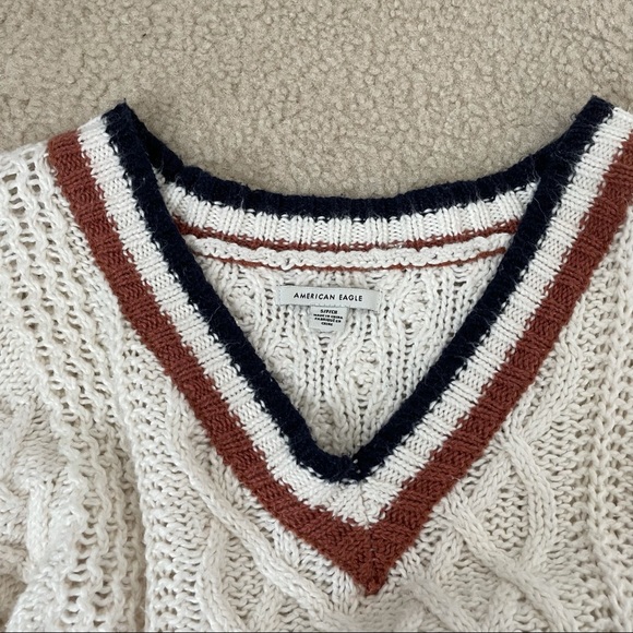 white with stripes american eagle sweater - Picture 2 of 2